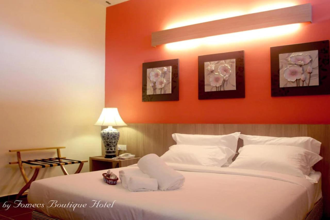 Deluxe Queen Room without Window