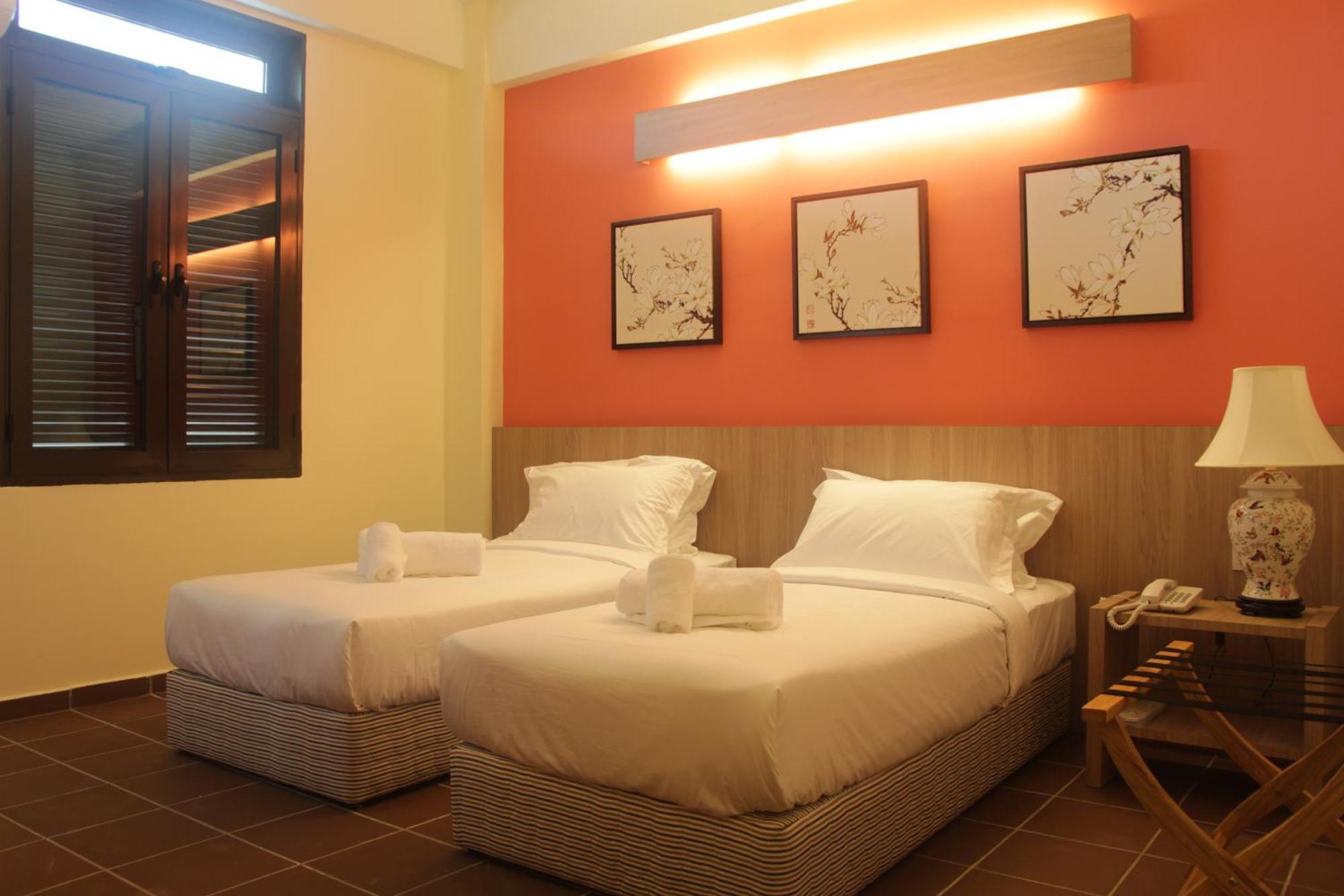 Deluxe Twin Room without window